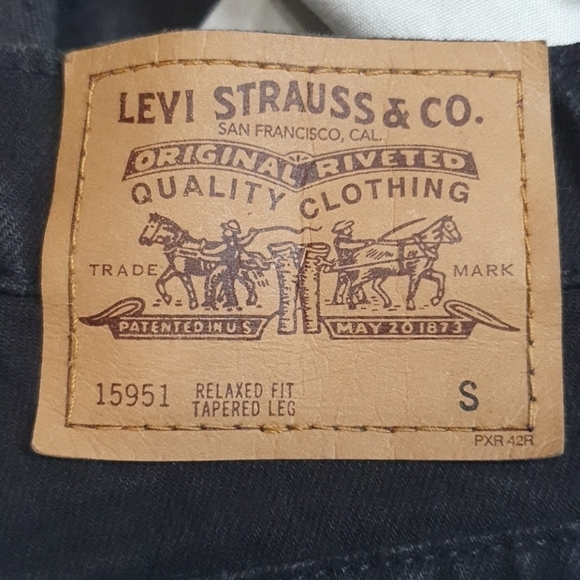 Vintage Levi Strauss Relaxed Fit Tapered Leg Jeans - Picture 6 of 12